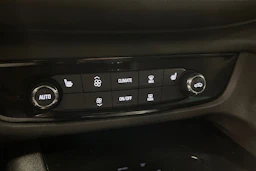 harmaa Opel Insignia 2019 kuva 28.