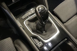 harmaa Opel Insignia 2019 kuva 29.