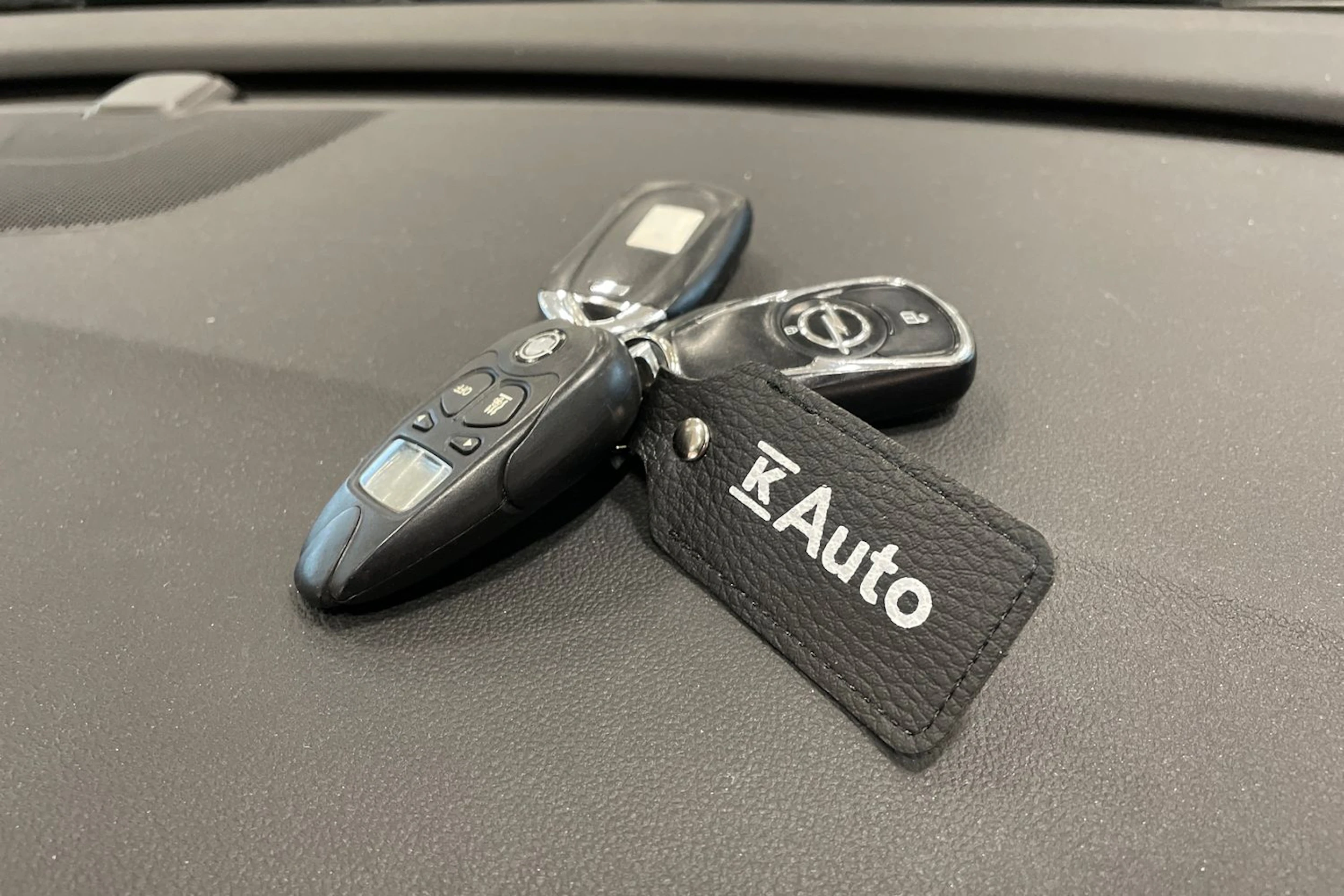 harmaa Opel Insignia 2019 kuva 32.