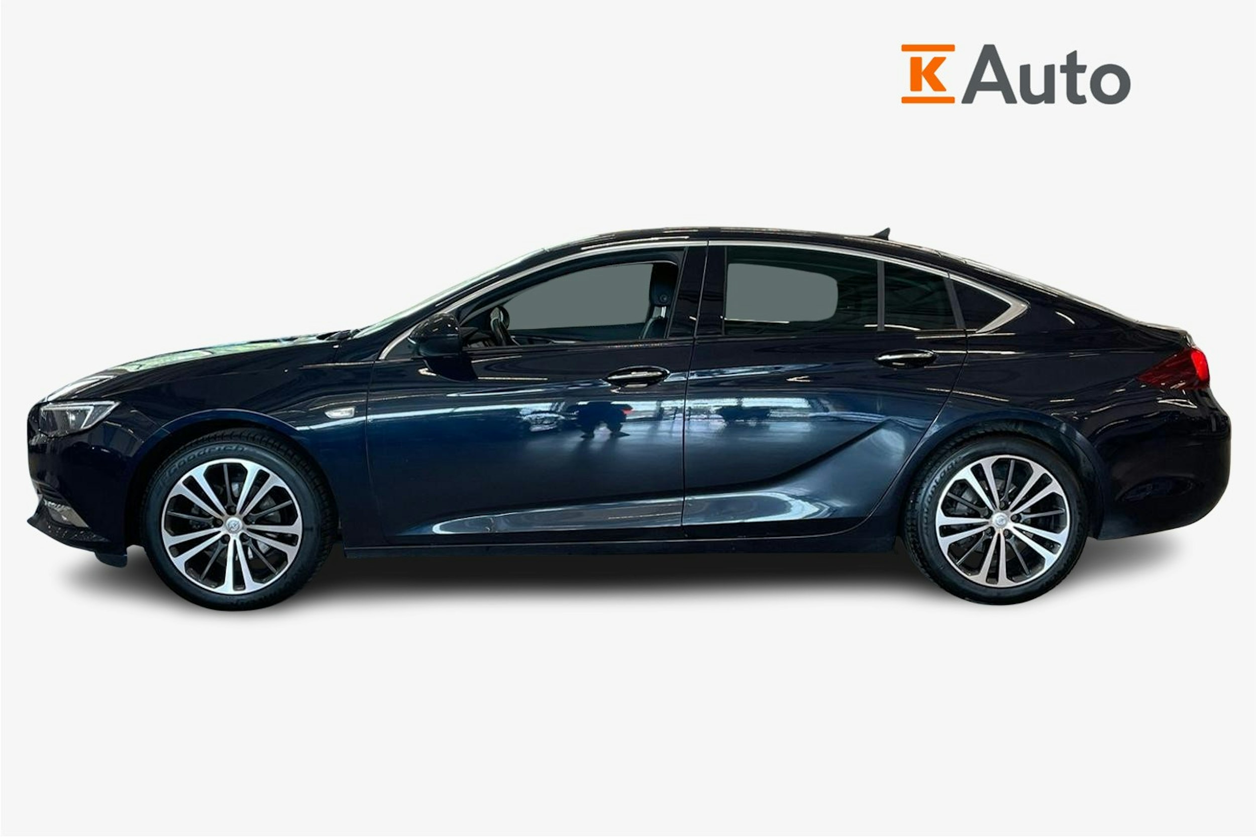 sininen Opel Insignia 2019 kuva 6.