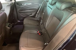 sininen Opel Insignia 2019 kuva 10.