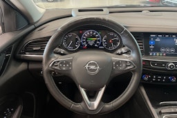 sininen Opel Insignia 2019 kuva 14.