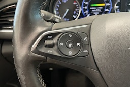 sininen Opel Insignia 2019 kuva 15.