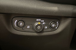 sininen Opel Insignia 2019 kuva 18.