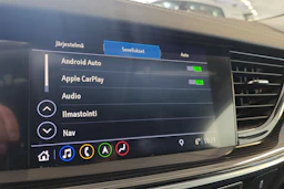 valkoinen Opel Insignia 2019 kuva 17.