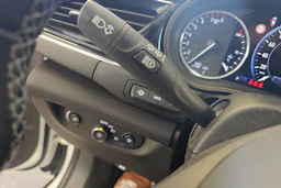 valkoinen Opel Insignia 2019 kuva 22.