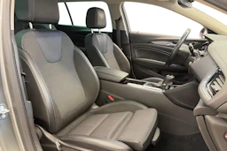 harmaa Opel Insignia 2019 kuva 8.