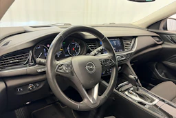 harmaa Opel Insignia 2019 kuva 11.