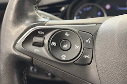harmaa Opel Insignia 2019 kuva 16.
