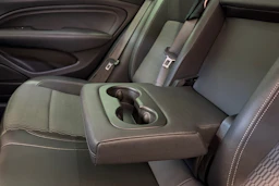harmaa Opel Insignia 2019 kuva 30.