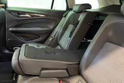 harmaa Opel Insignia 2019 kuva 32.