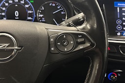 punainen Opel Insignia 2019 kuva 16.