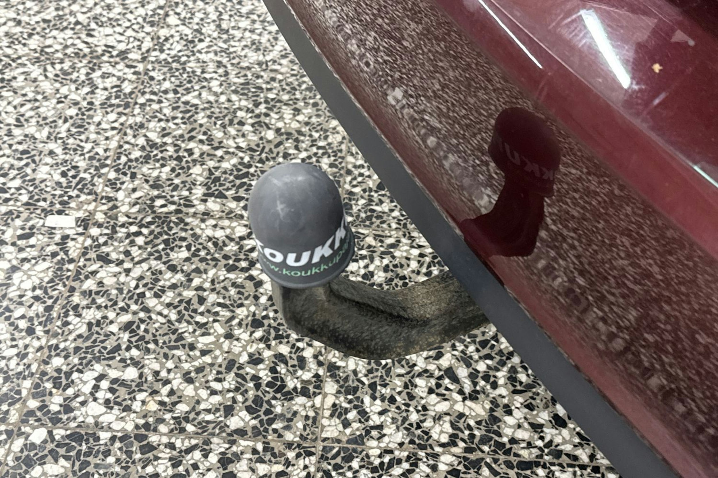 punainen Opel Insignia 2019 kuva 35.