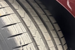 punainen Opel Insignia 2019 kuva 37.