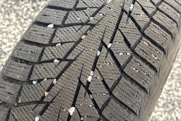 punainen Opel Insignia 2019 kuva 39.