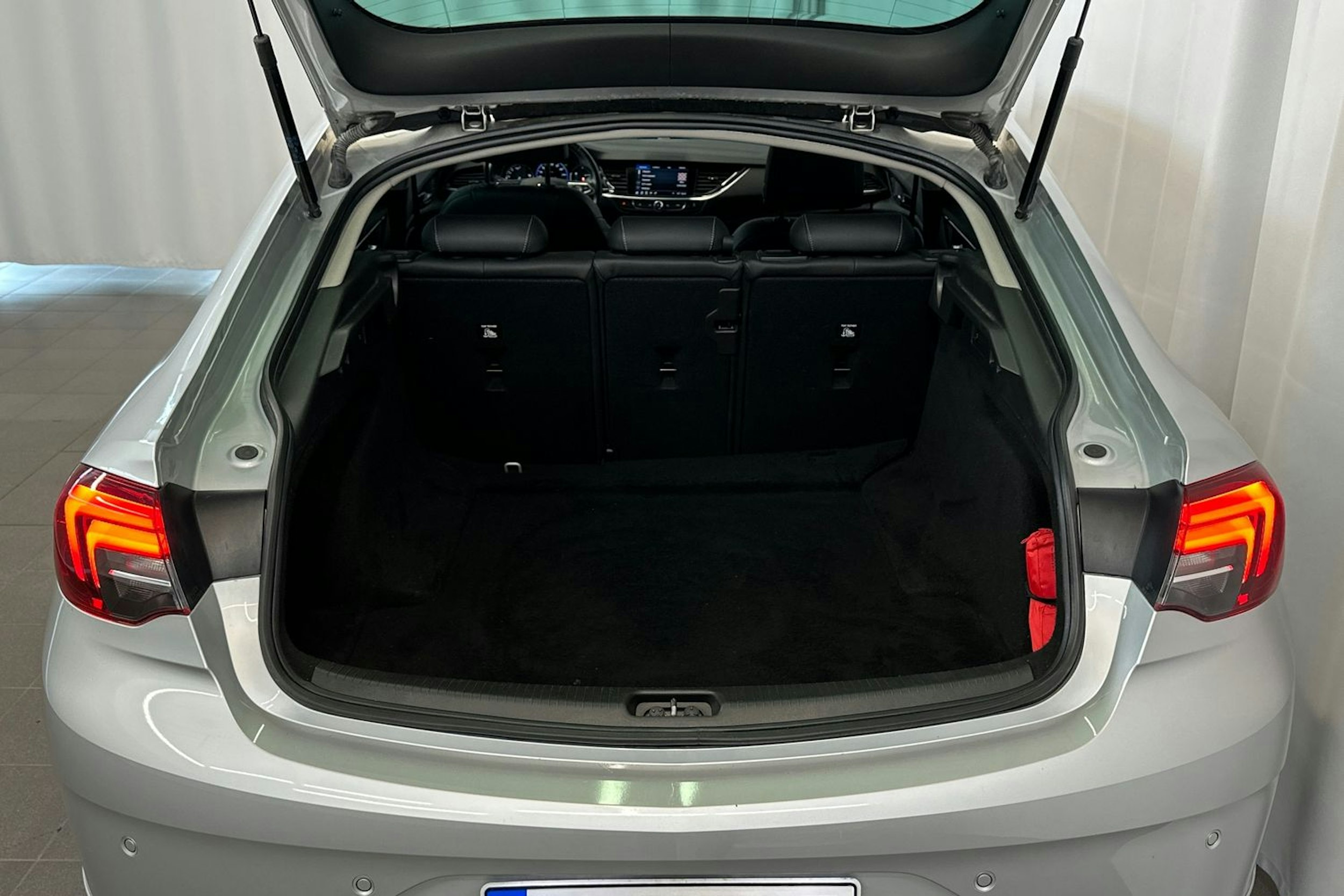 hopea Opel Insignia 2019 kuva 15.