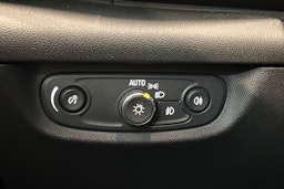 hopea Opel Insignia 2019 kuva 17.