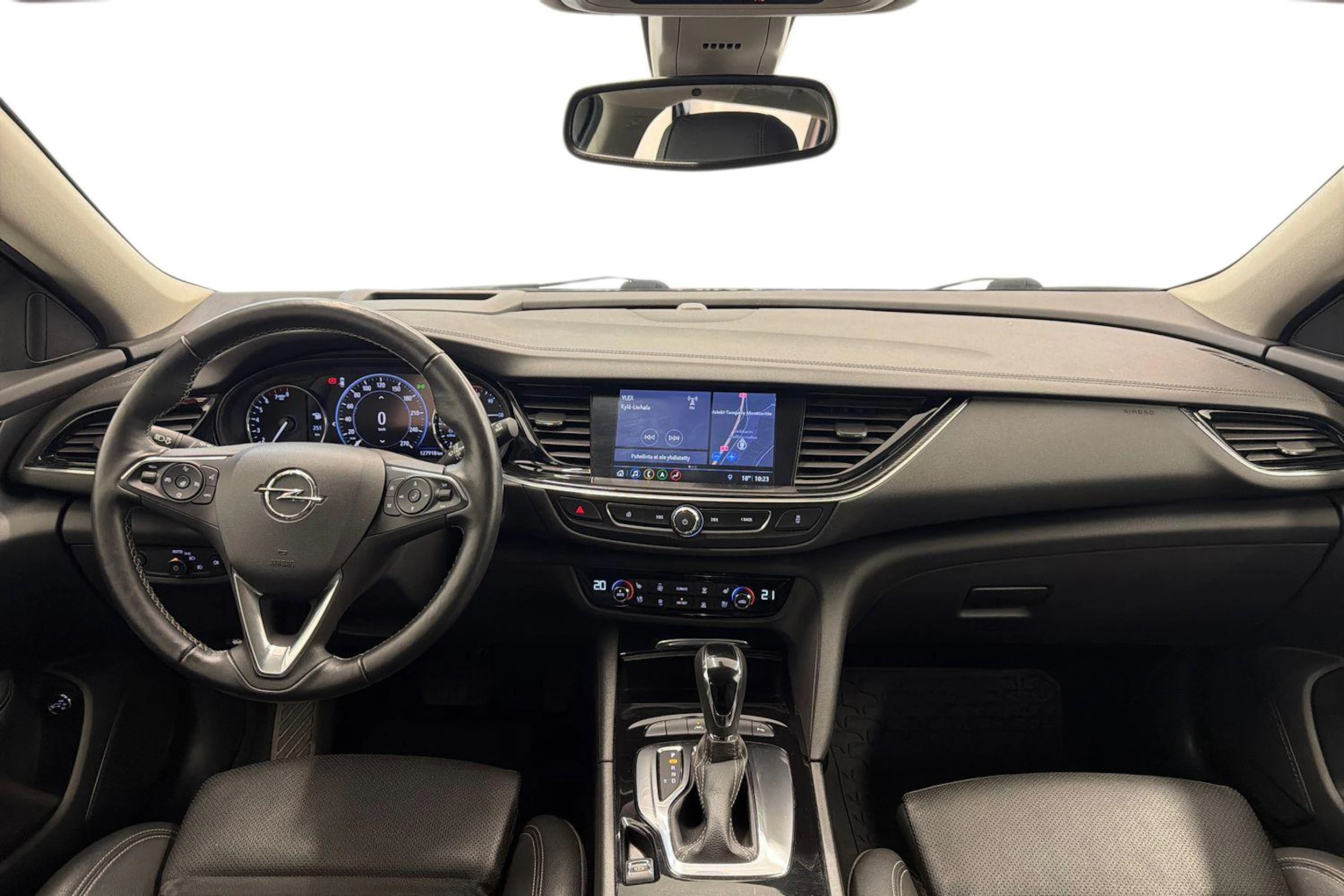 punainen Opel Insignia 2020 kuva 7.