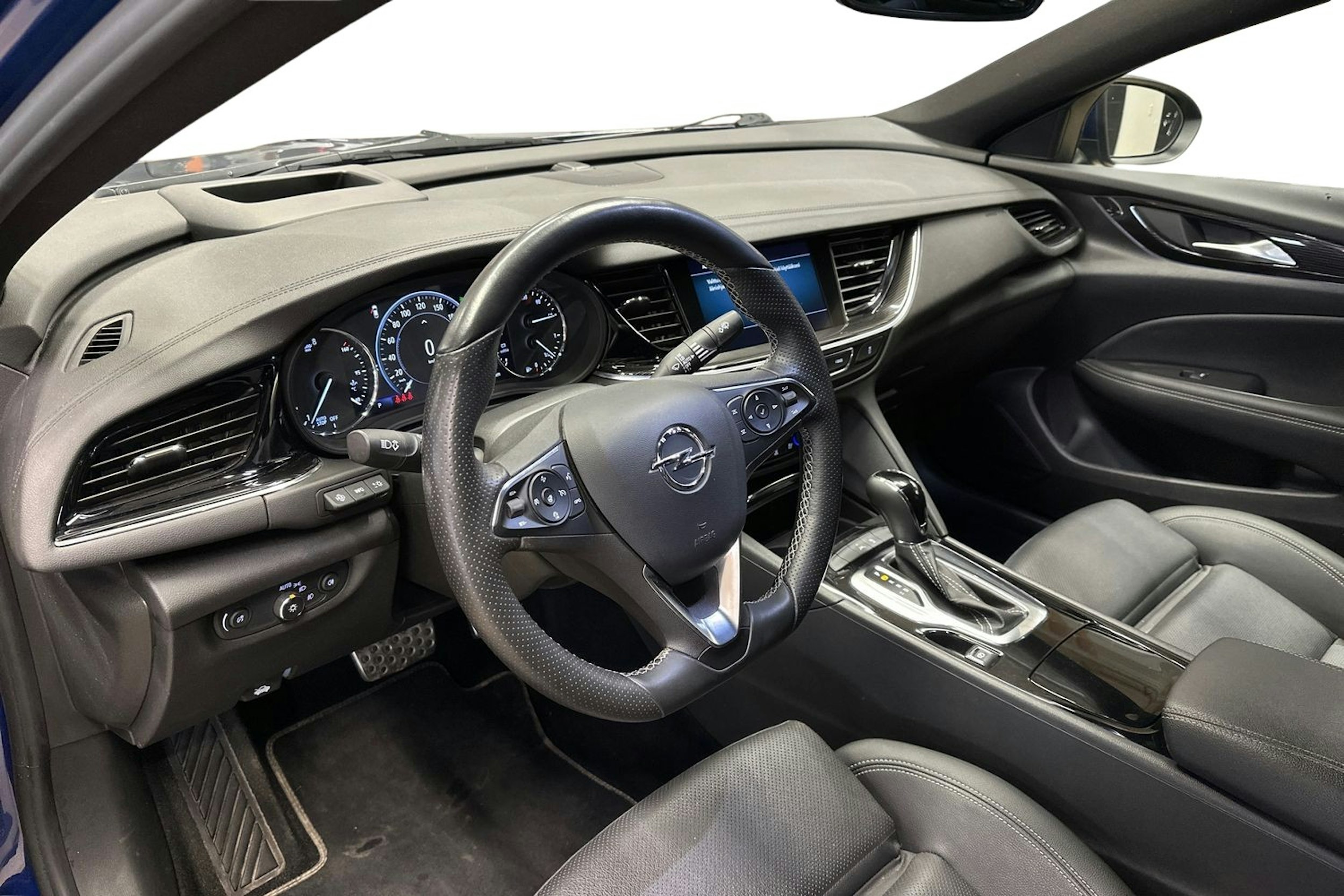 harmaa Opel Insignia 2020 kuva 7.