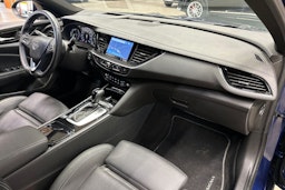 harmaa Opel Insignia 2020 kuva 12.