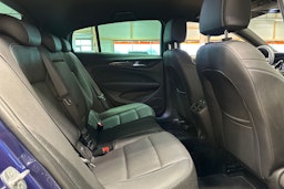 harmaa Opel Insignia 2020 kuva 14.