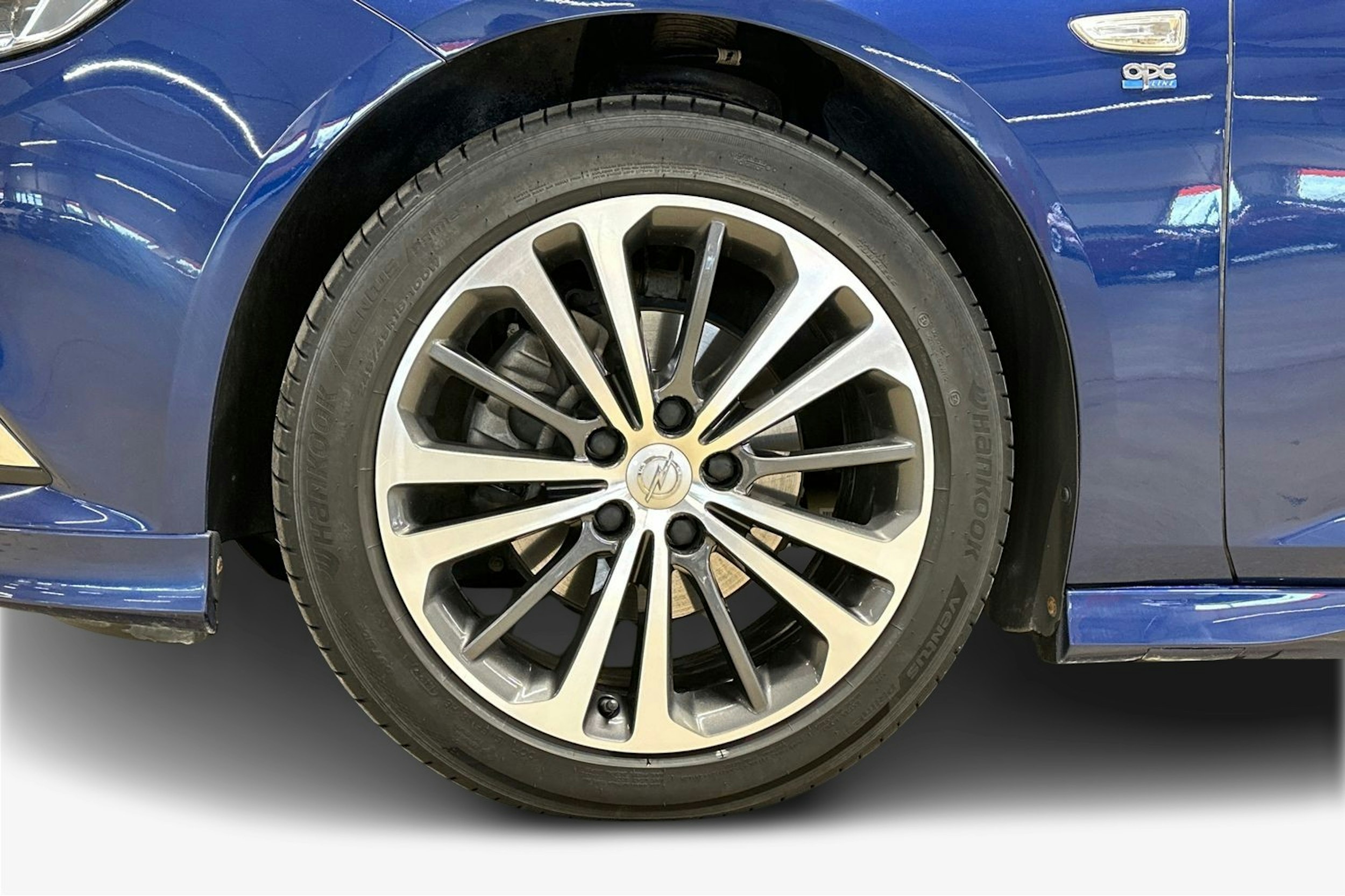 harmaa Opel Insignia 2020 kuva 17.