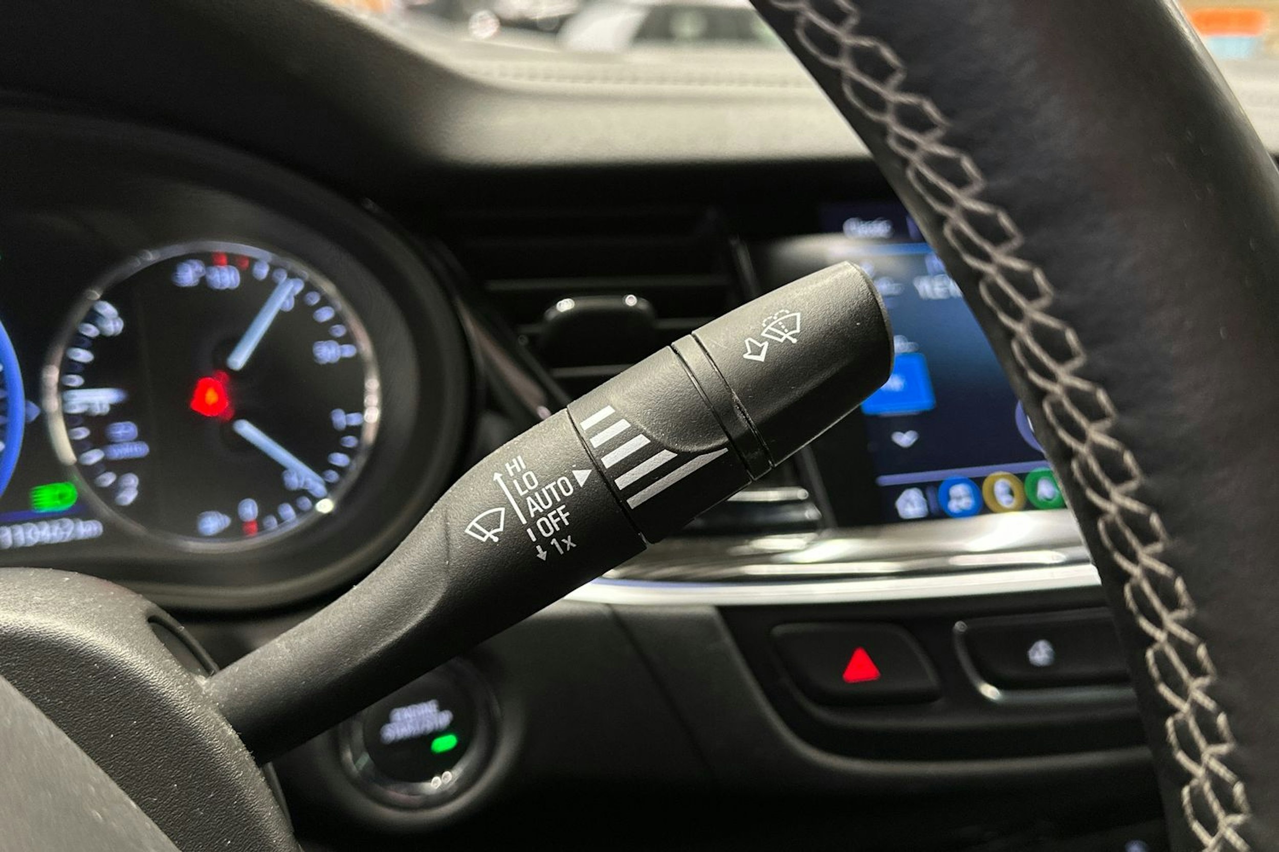 harmaa Opel Insignia 2020 kuva 28.