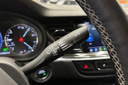 harmaa Opel Insignia 2020 kuva 28.