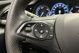 harmaa Opel Insignia 2020 kuva 29.