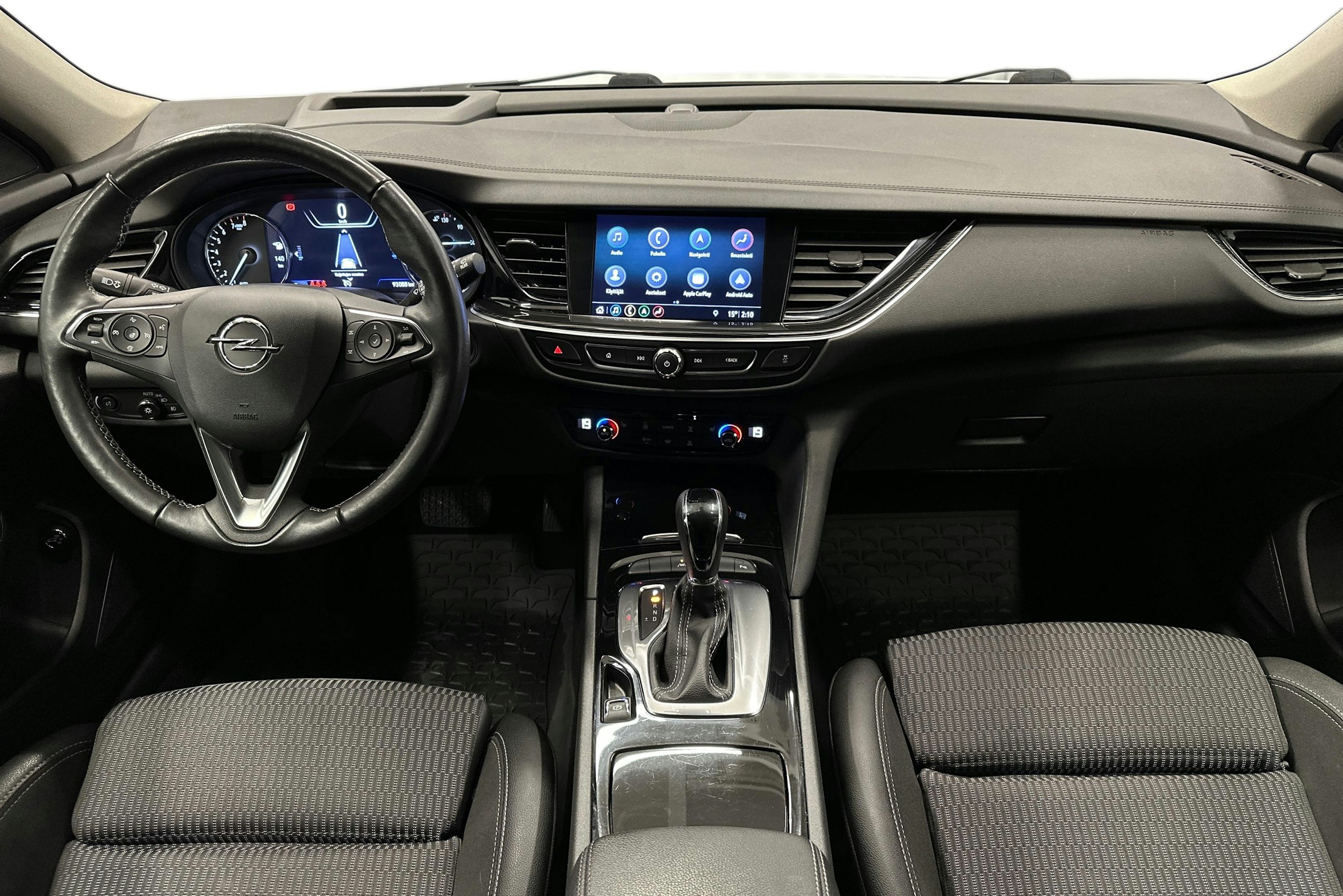 valkoinen Opel Insignia 2020 kuva 9.