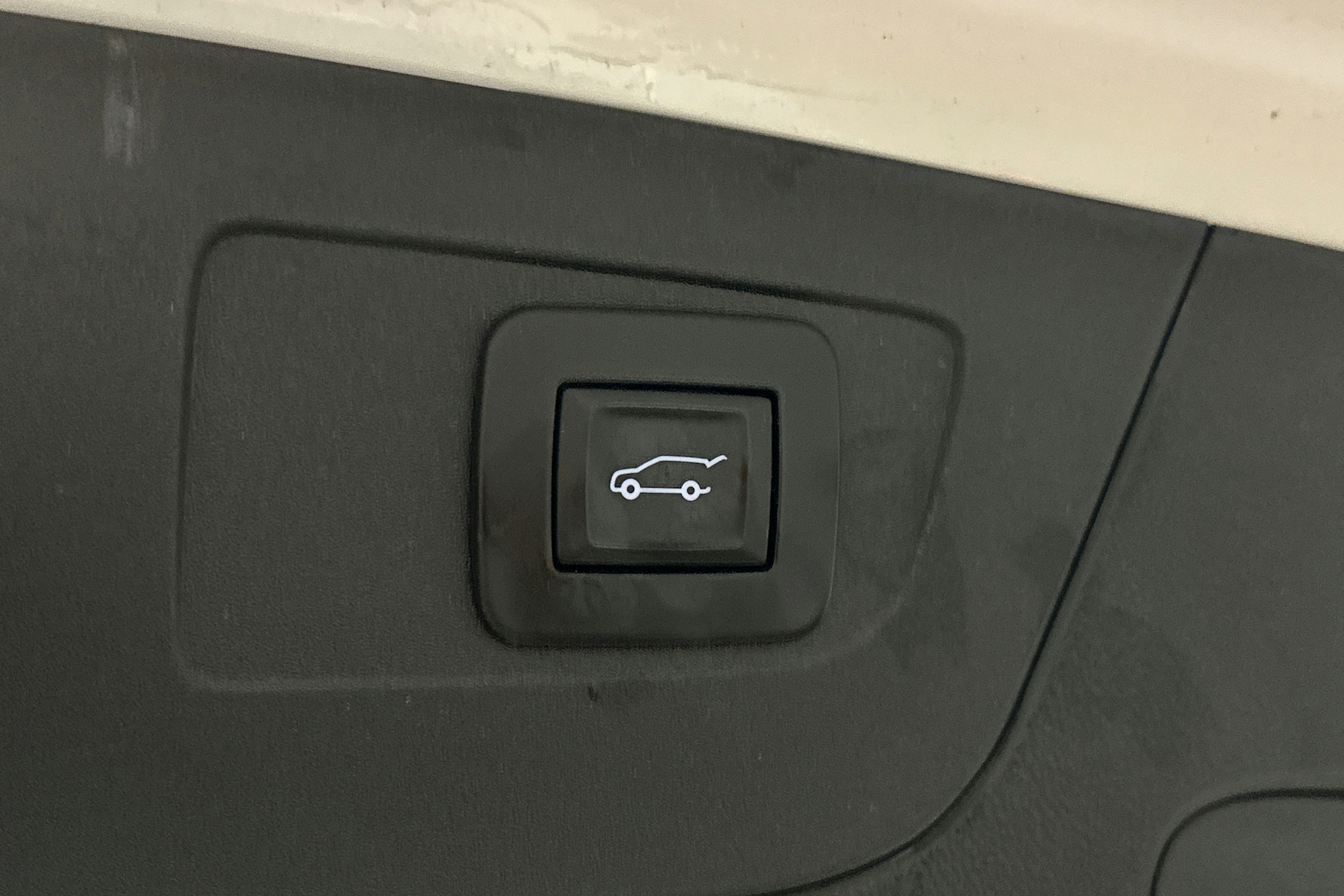 valkoinen Opel Insignia 2020 kuva 15.