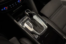 sininen Opel Insignia 2020 kuva 21.