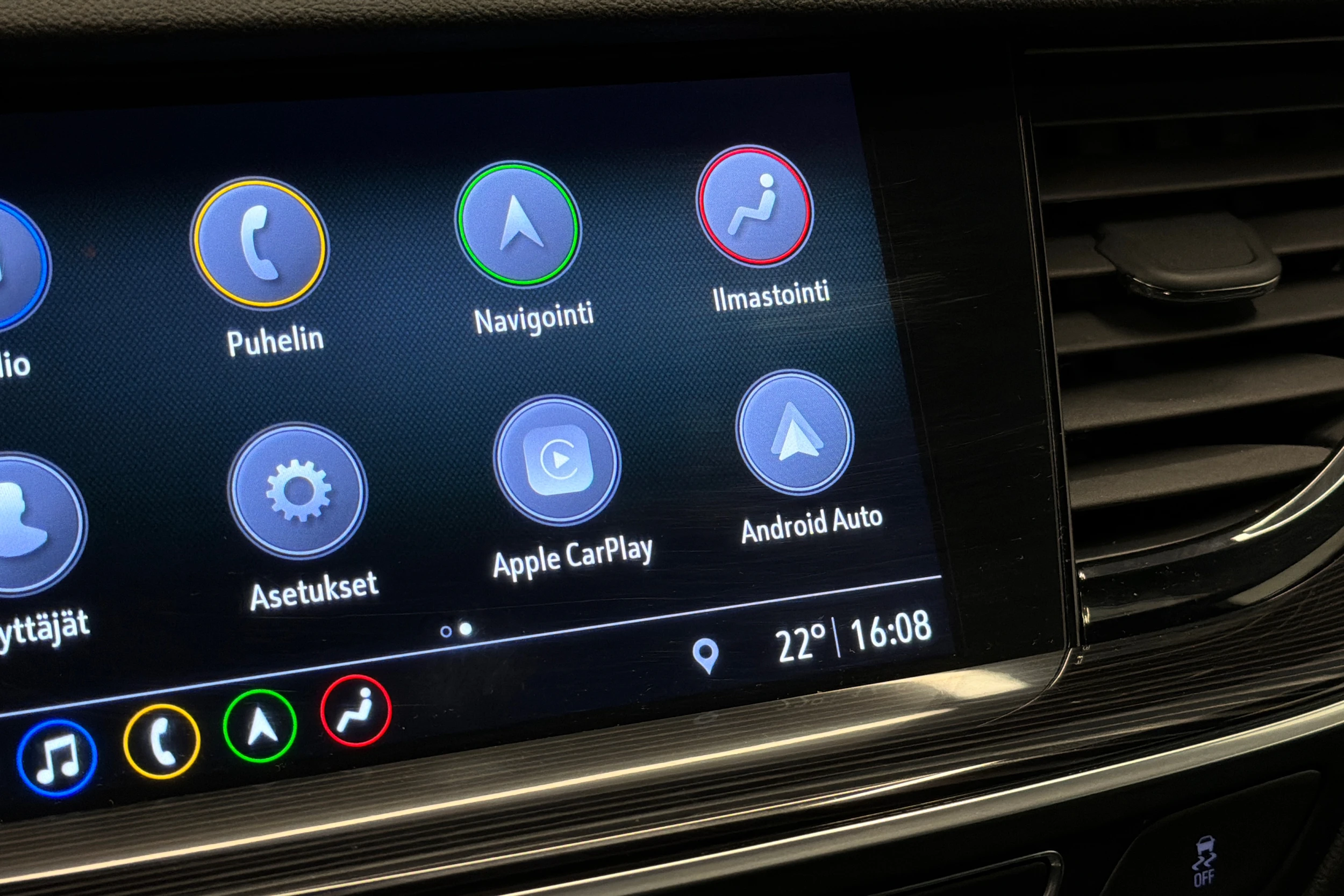 sininen Opel Insignia 2020 kuva 24.