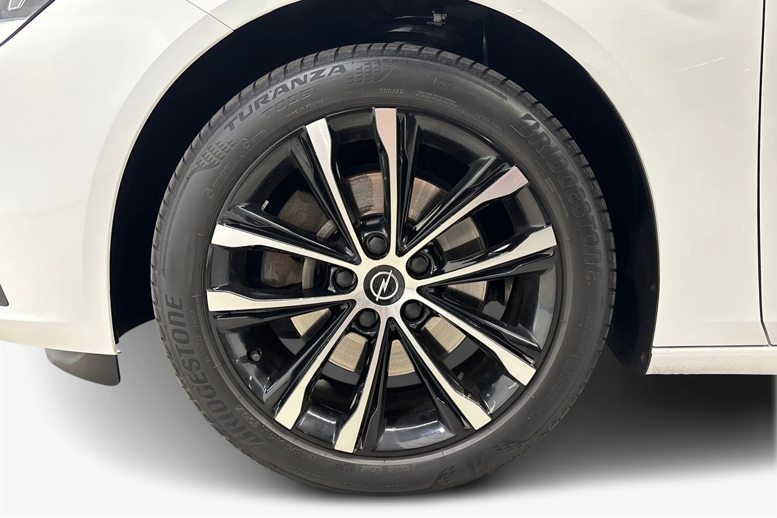 valkoinen Opel Insignia 2020 kuva 12.