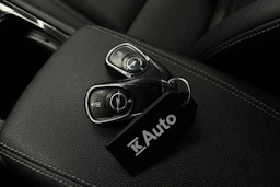 valkoinen Opel Insignia 2020 kuva 23.