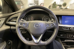 Harmaa Opel Insignia 2021 kuva 14.