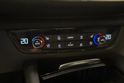 harmaa Opel Insignia 2020 kuva 27.