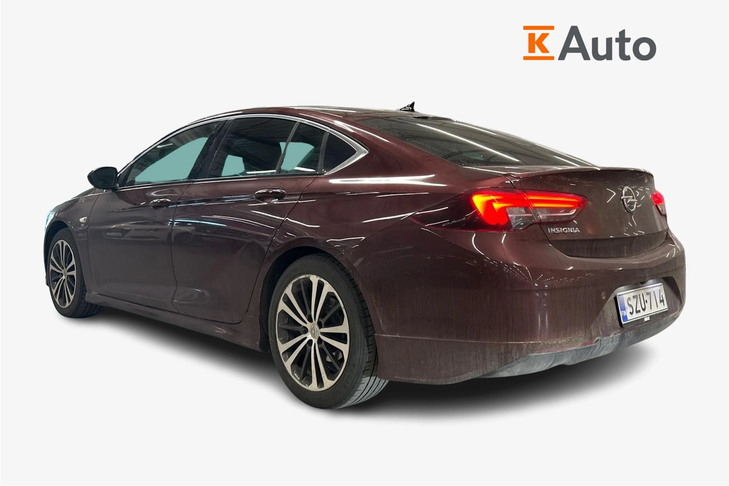 punainen Opel Insignia 2020 kuva 2.