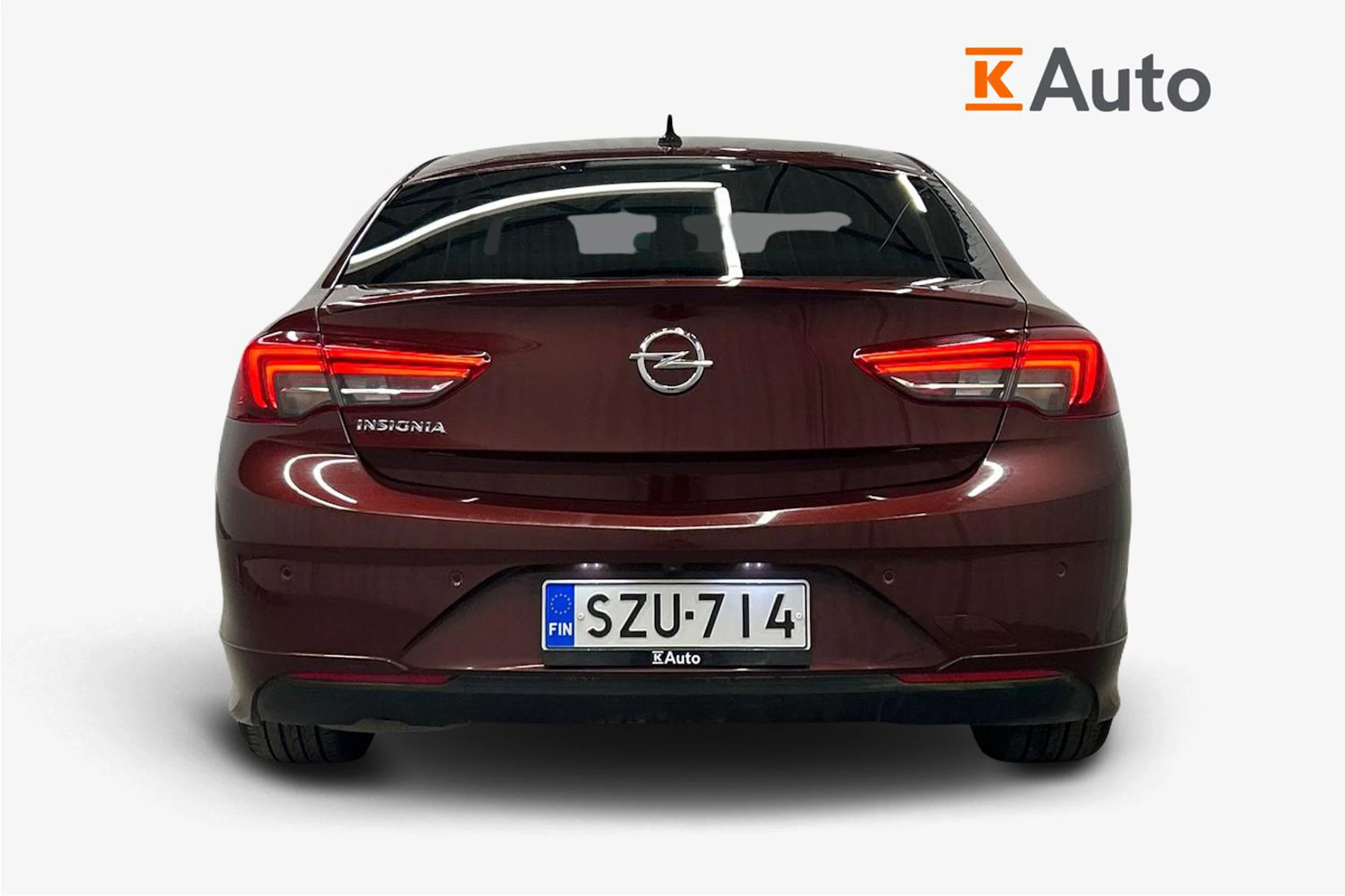 punainen Opel Insignia 2020 kuva 4.