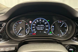 punainen Opel Insignia 2020 kuva 20.