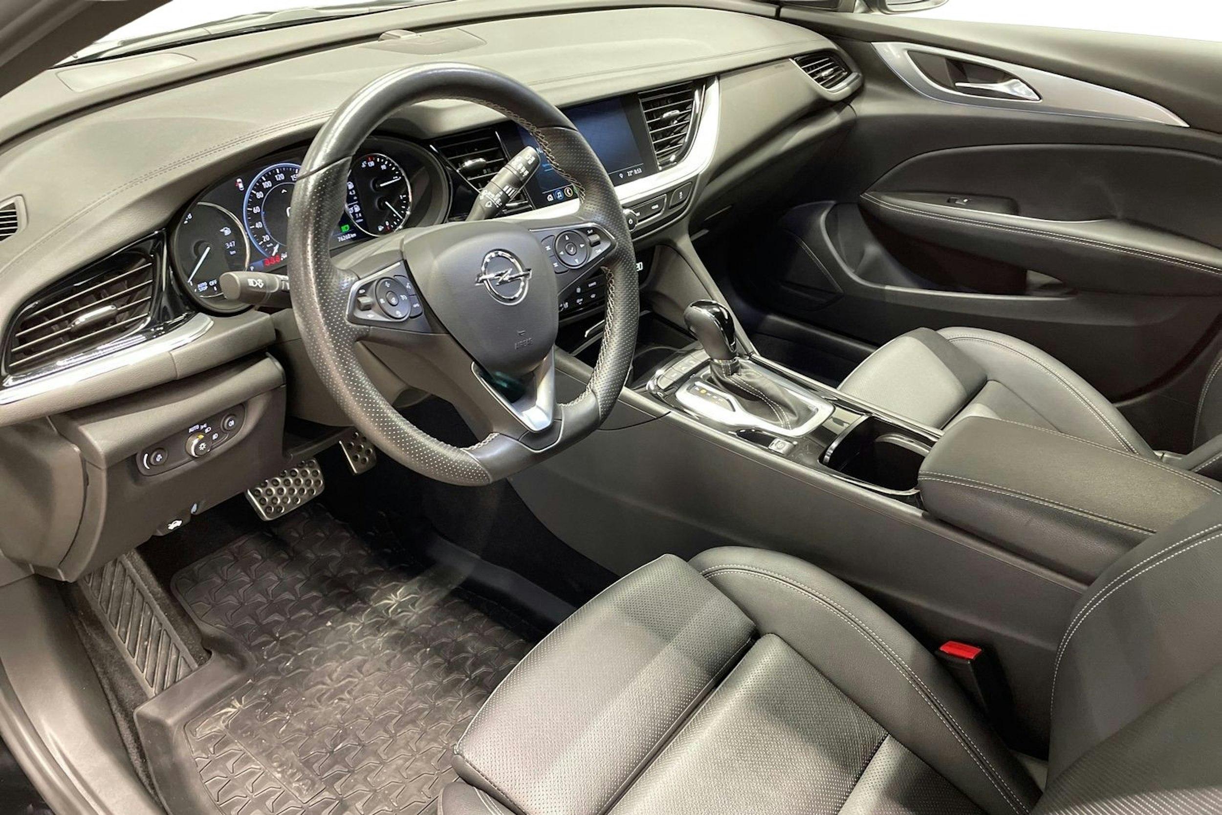 met. musta Opel Insignia 2021 kuva 7.