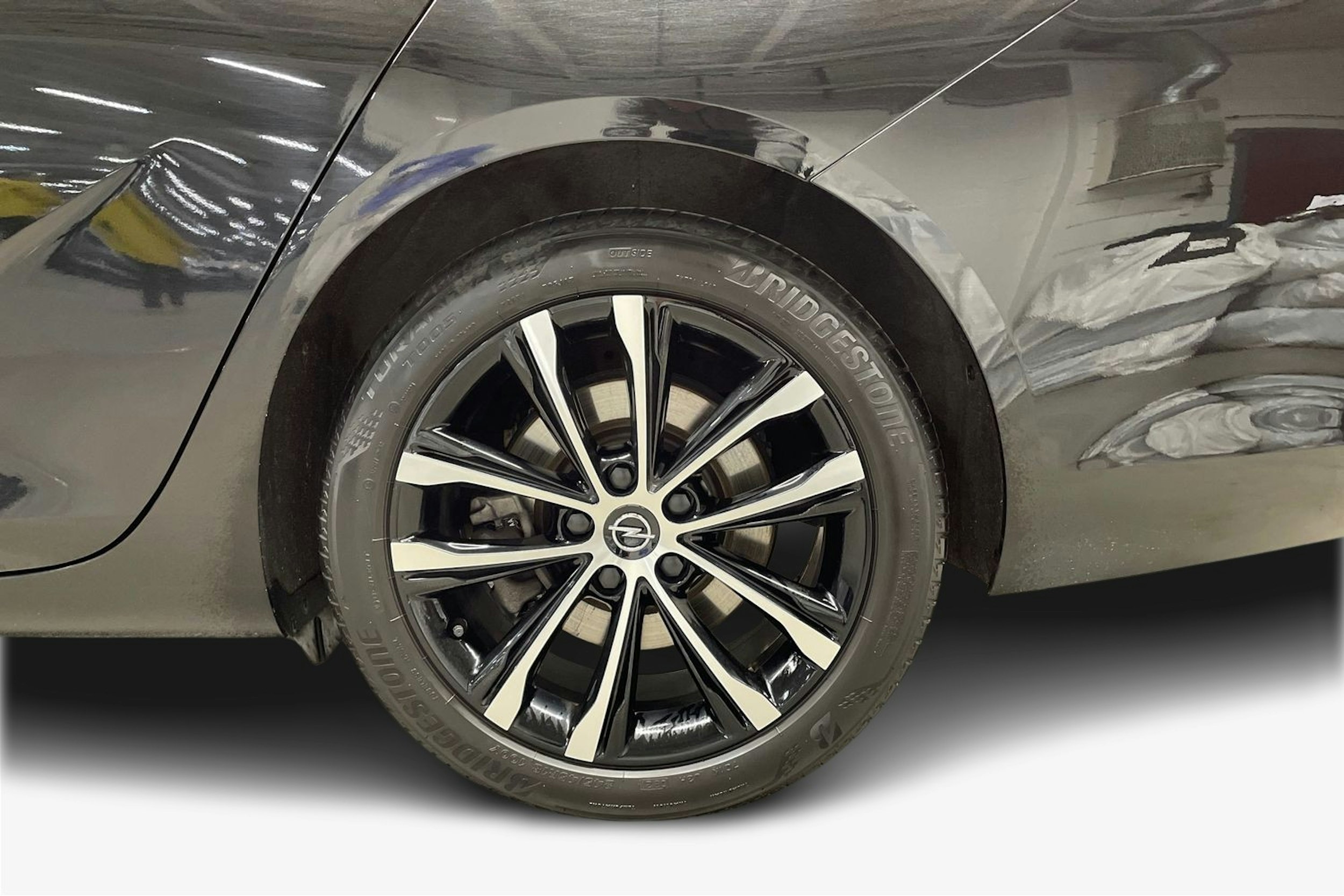 met. musta Opel Insignia 2021 kuva 11.