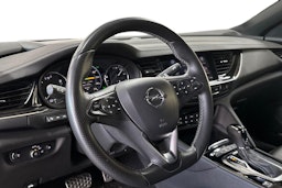 harmaa Opel Insignia 2021 kuva 3.