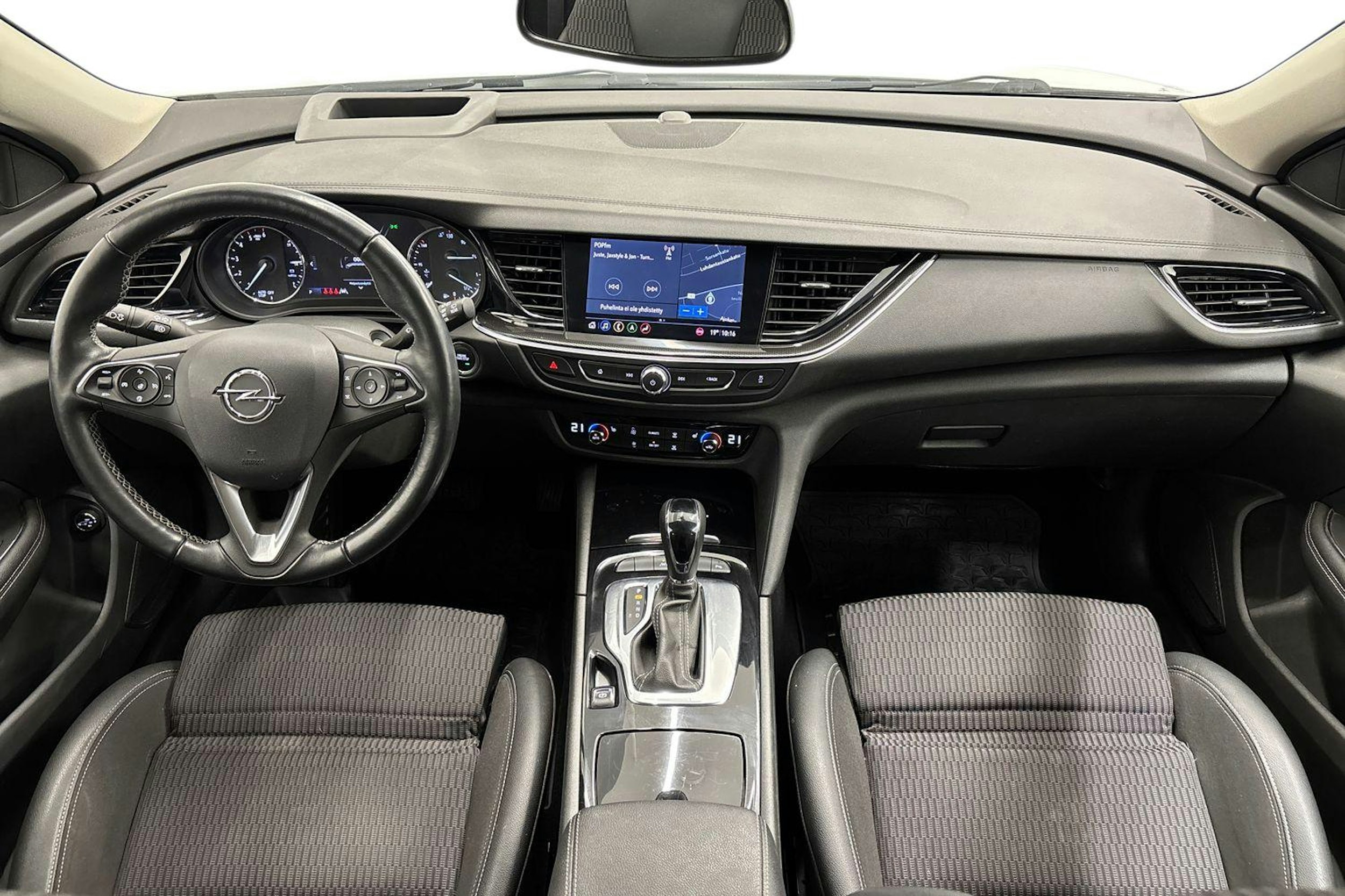 valkoinen Opel Insignia 2021 kuva 9.