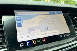 punainen Opel Insignia 2021 kuva 6.