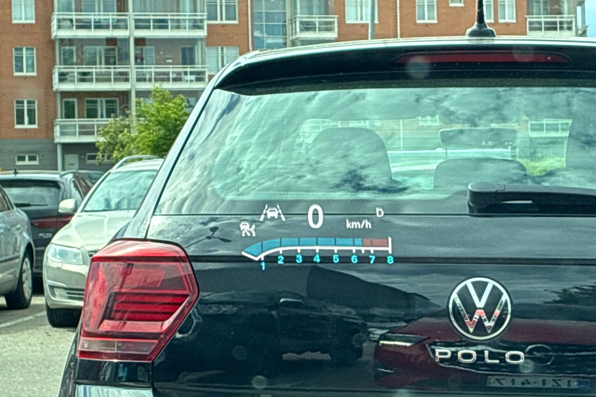 punainen Opel Insignia 2021 kuva 12.