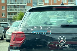 punainen Opel Insignia 2021 kuva 12.