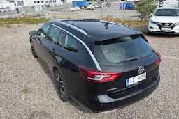 Musta Opel Insignia 2021 kuva 14.