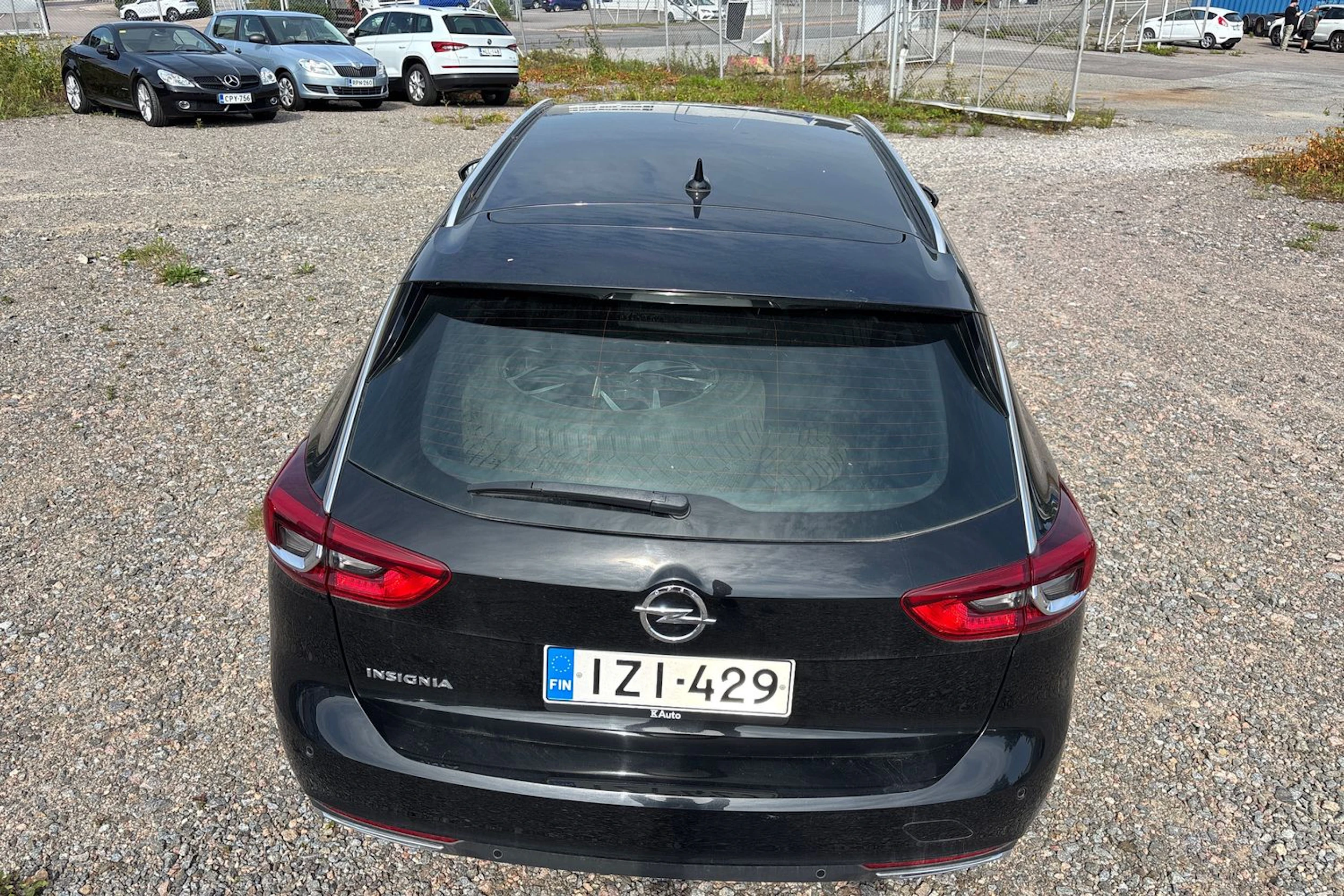 Musta Opel Insignia 2021 kuva 15.