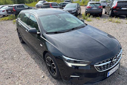 Musta Opel Insignia 2021 kuva 19.